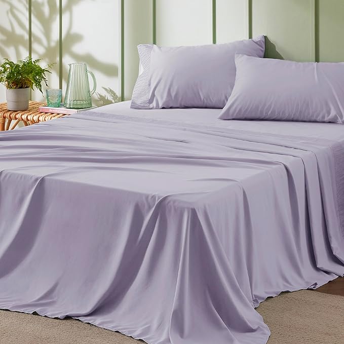Bedsure King Size Sheets Set - 4 Pieces Soft King Sheets - Breathable & Cooling - Hotel Luxury - Easy Care Polyester Microfiber Bedding for Women, Men, Lavender