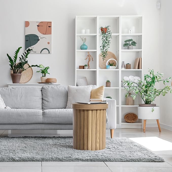 LuxenHome Round Side Table, 19" H Fluted Side Table for Small Spaces, Mid Century Modern Small End Table, Wooden Accent Tables, Couch Side Tables, Round Nightstand for Living Room, Bedroom