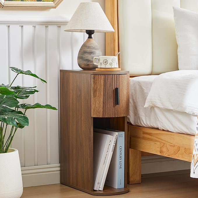 Narrow Nightstand Set of 2, Fluted Small Night Stand, Slim Curved Storage End Table with Drawer, Mid Century Modern Wooden Bedside Cabinet for Living Room, Bedroom,Small Spaces, Walnut