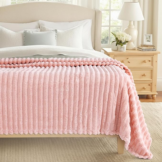 decorUhome Christmas Soft Fleece Pink Twin Blanket for Bed, Cozy Fluffy Plush Flannel Striped Throws for Couch Sofa, Lightweight Decorative Ribbed Fuzzy Blanket for Woman, 60x80 Inches