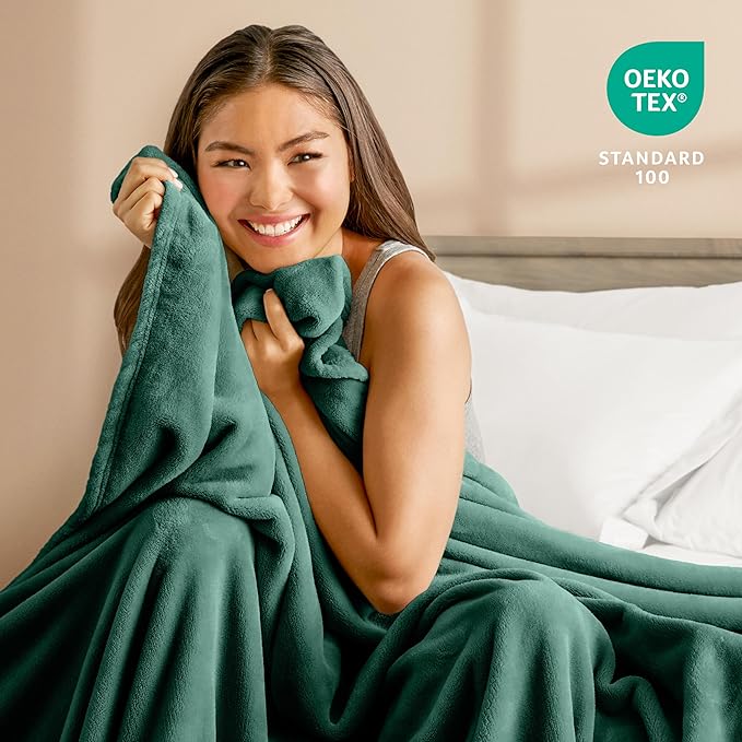 Bare Home Fleece Blanket - Twin/Twin Extra Long - Ultra-Soft Lightweight for Bed, Sofa, and Couch - Luxury Microplush - Cozy Warm Blanket (Twin/Twin XL, Forest Green)