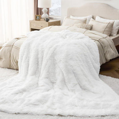 Bedsure GentleSoft Fluffy White Blankets Queen Size for Bed, Thick Sherpa Faux Fur Fleece Fuzzy Plush Winter Warm Heavy Soft Queen Blankets, Bedroom Decor White Gifts Cozy Gifts for Women Men, 90x90