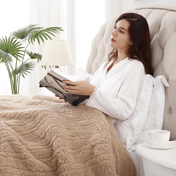 Westinghouse Electric Blanket Queen Size, Soft Plush Sherpa Heated Blanket with 10 Heating Levels & 1-12 Hours Auto-Off, Machine Washable, 84x90 inches, Camel