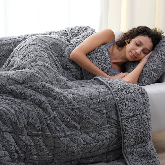 Cottonblue Weighted Blanket for Adults - Plush Cozy Sherpa Weighted Blankets for a Better Night's Sleep, Luxurious Jacquard Decor Blanket Queen Size for Bed Sofa Couch, 60x80 Inches,15lbs,Grey