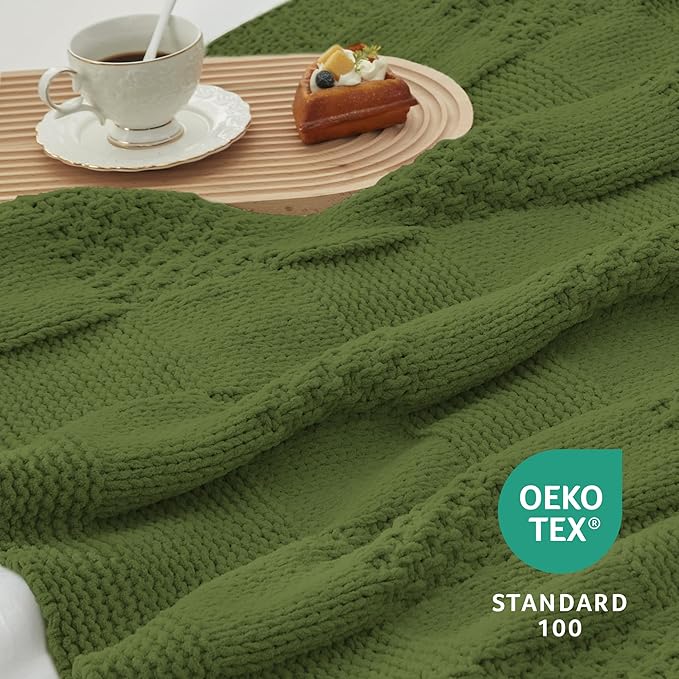 Amélie Home Checkered Chenille Knit Throw Blanket for Couch, Classic Texture Decorative Soft Blanket for Sofa, Chair & Bedroom, 50"x60", Olive Green
