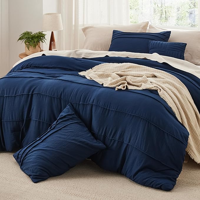 Bedsure Twin Comforter Set - 3 Pieces Pinch Pleat Bed Set, Navy Blue Boho Bedding for All Season, 1 Soft Comforter, 1 Pillowcase, 1 Decorative Pillow