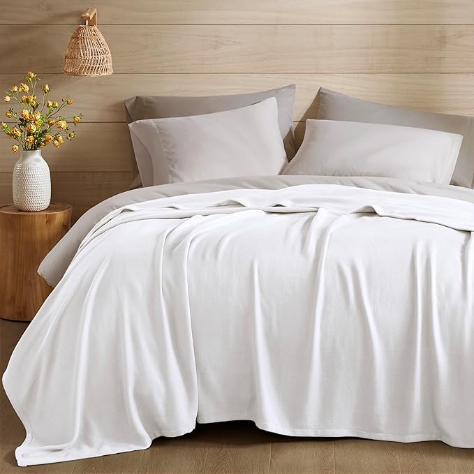 Madison Park Queen Size Blanket, 70% Rayon Bamboo-Based, 30% Cotton, Breathable for Hot Sleepers Menopause, Ultra Soft and Snag-Resistant, Summer Blanket for Bed or Couch, Queen 90"x90", White