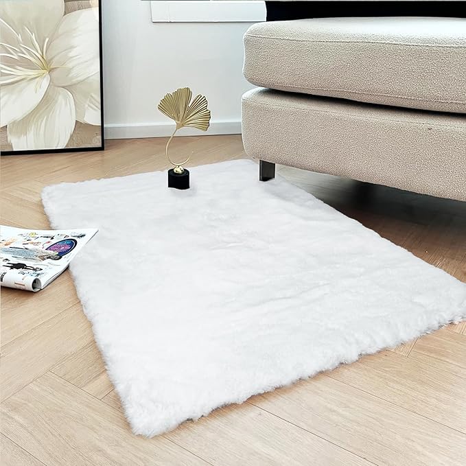 Latepis White Throw Rug 2x3 Small Furry Rugs for Bedroom Faux Rabbit Fur Rug Soft Washable Shag Bedside Fluffy Rugs for Living Room, Dorm, Nursey Chair Seat Cover Home Decor