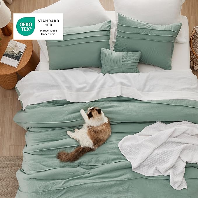 Bedsure King Comforter Set - 4 Pieces Pinch Pleat Bed Set, Sage Green Boho Bedding for All Season, 1 Soft Comforter, 2 Pillowcases, 1 Decorative Pillow