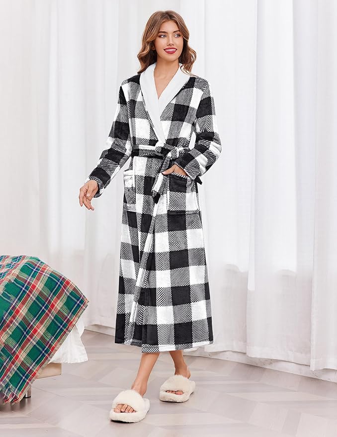 Ekouaer Women's Robe Long Plush Soft Bathrobe Jacquard Color Block Robes Shawl Collar Sleepwear with Pockets S-XXL