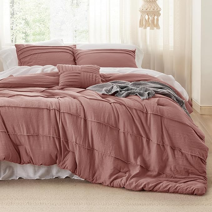 Bedsure Full Comforter Set - 4 Pieces Pinch Pleat Bed Set, Dusty Pink Boho Bedding for All Season, 1 Soft Comforter, 2 Pillowcases, 1 Decorative Pillow