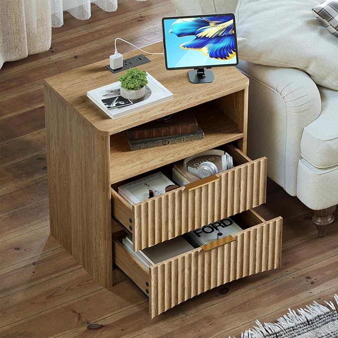 Evermagin Fluted Nightstand with Charging Station, Natural Oak Bedside Table with 2 Drawers, Wood End Table with Storage Mid Century Modern, Large Night Stand for Bedroom