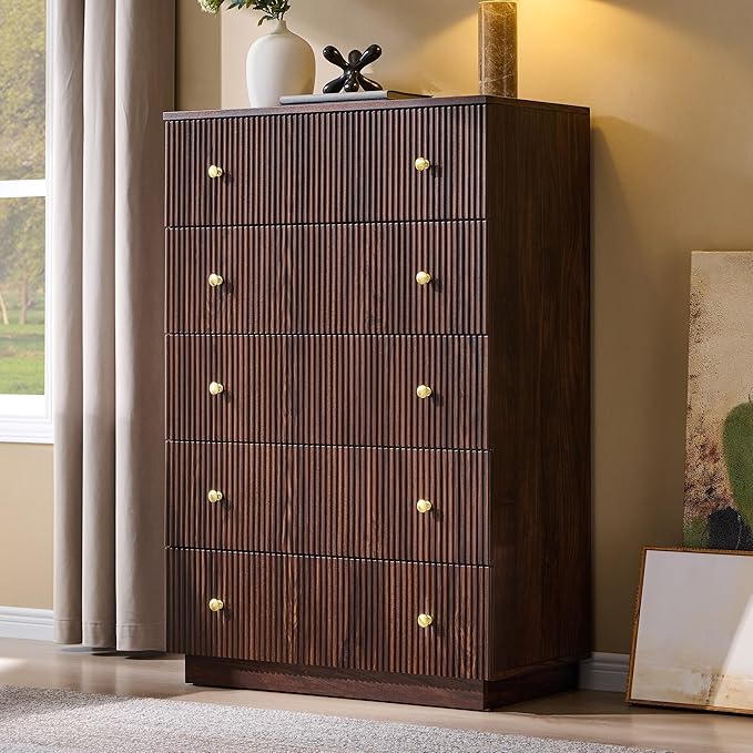 Fluted Dresser for Bedroom, 5 Drawer Dressers, Wood Tall Dresser Storage Organizer, Chest of Drawers with Deep Storage, Modern Bedroom Chest for Closet Hallway, Entryway, Living Room,Brown