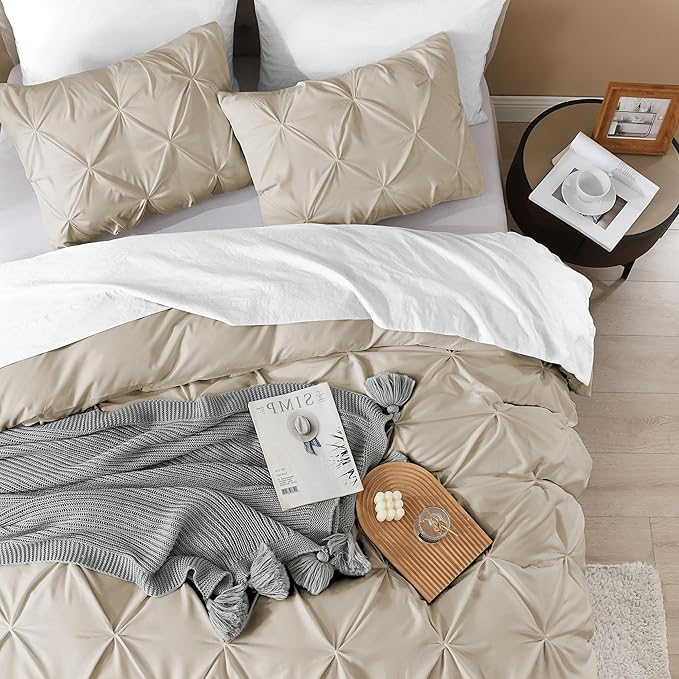Litanika Oatmeal Oversized Queen Pinch Pleat Duvet Cover, 3 Pieces Pintuck Cover Soft Microfiber Bedding Set with Zipper Closure & Corner Ties(1 Duvet Cover, 2 Pillowcases)