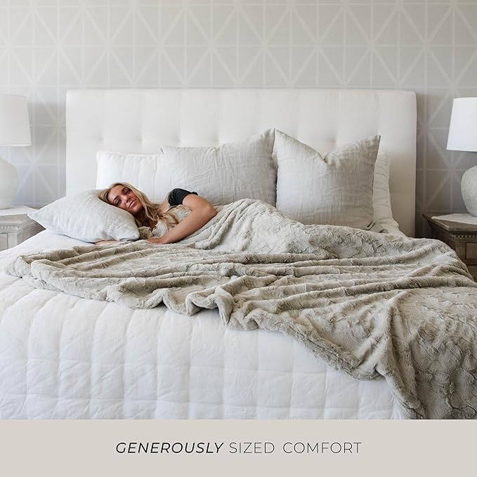 GRACED SOFT LUXURIES Feather Extra Large Faux Fur Throw Blanket | Ultra Soft & Fluffy 60x80 inches | Cozy, Thick & Warm | Perfect for Bed, Couch, and Lounging for Kids & Adults | Feather Gray
