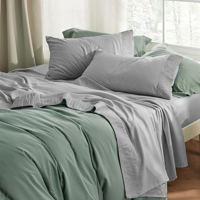 Bedsure California King Sheet Sets - 4 Pieces Soft Cal King Sheets - Breathable & Cooling - Hotel Luxury - Easy Care Polyester Microfiber Bedding for Women, Men, Grey