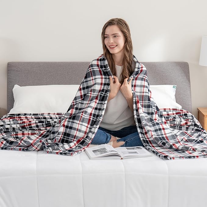 Berkshire Blanket-Classic Heavyweight Warm Soft Printed VelvetLoft® Plush Blanket, King Size Soft Fuzzy Blanket for Couch Sofa Bed, Plaid Black Red, 90in x 108in