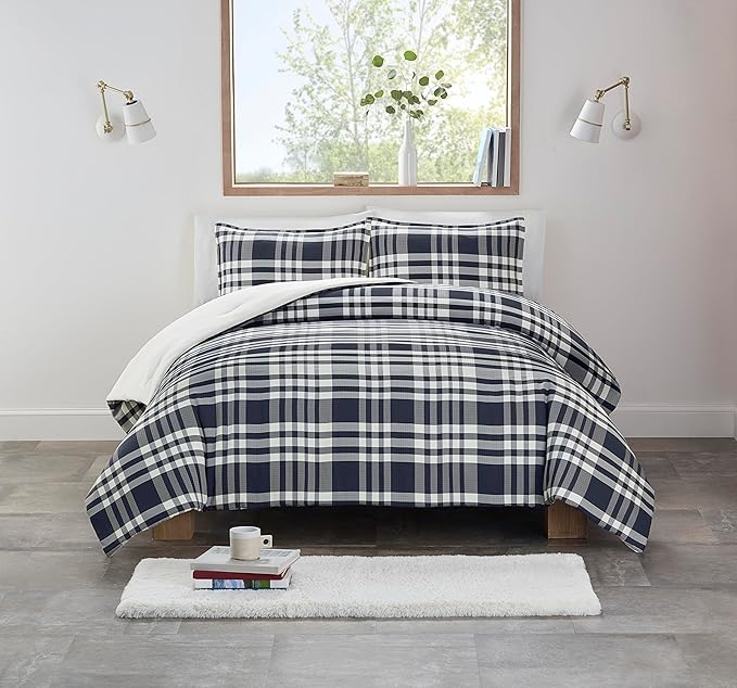 UGG 32553 Leonora California King 3-Piece Comforter Set Luxury Bedding Comforter and Two Pillow Shams Cozy Comfortable Reversible Machine Washable Hotel Style Bedding Set, King, Ocean Plaid