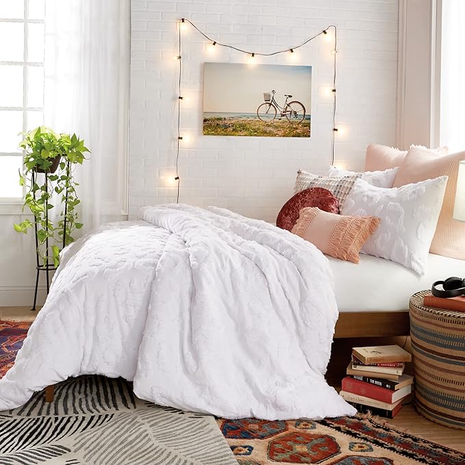 Peri Home Chenille Leopard 100% Cotton 3-Piece Duvet Cover & Sham Set, King, White Chenille Leopard
