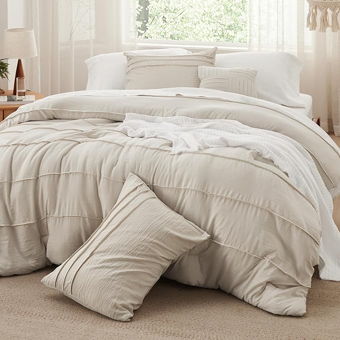 Bedsure Beige King Size Comforter Set - 4 Pieces Pinch Pleat Bed Set, Down Alternative Bedding Sets for All Season, 1 Comforter, 2 Pillowcases, 1 Decorative Pillow