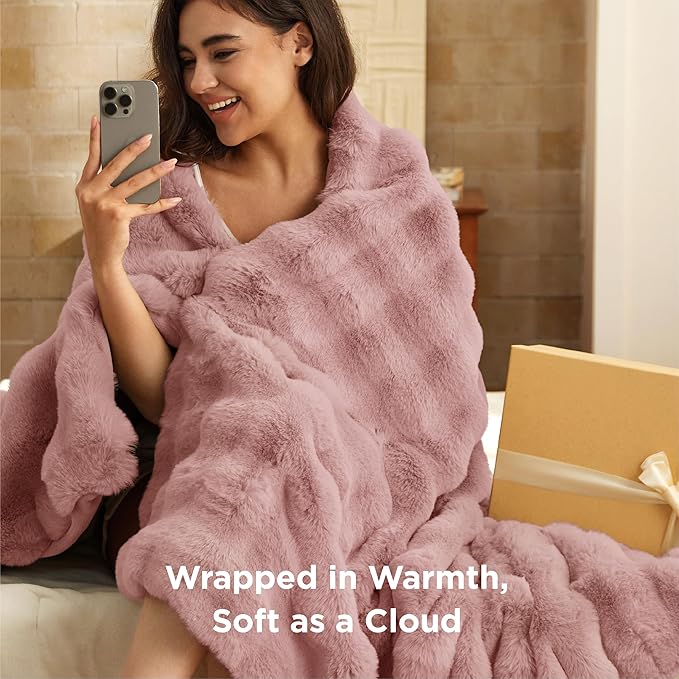 Bedsure GentleSoft Fluffy Faux Fur Throw Blanket for Couch, Soft Fuzzy Bubble Blanket Home Decor Gifts for Bedroom Living Room, Thick Warm Furry Cozy Gifts for Women, Dusty Rose, 50x60 Inch