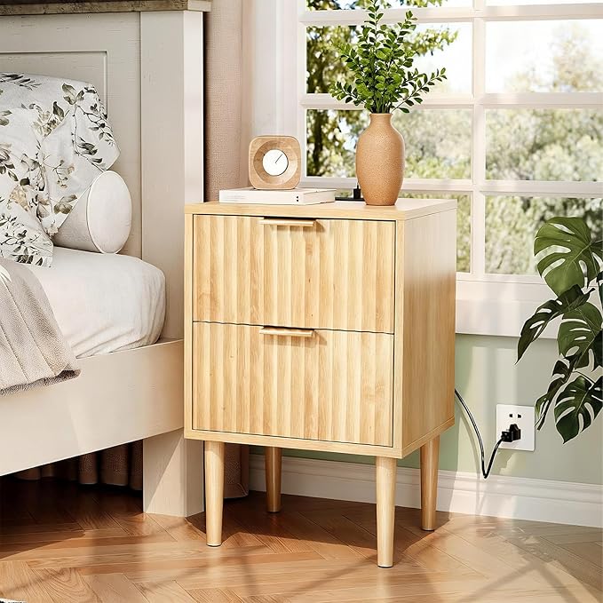 VINGLI Nightstand with Charging Station, Fluted Nightstand with Drawers, Wood Night Stand for Bedroom, Fluted Bedside Table/End Table/Side Table, Oak, 15.75" W*15.55" D*23.62" H