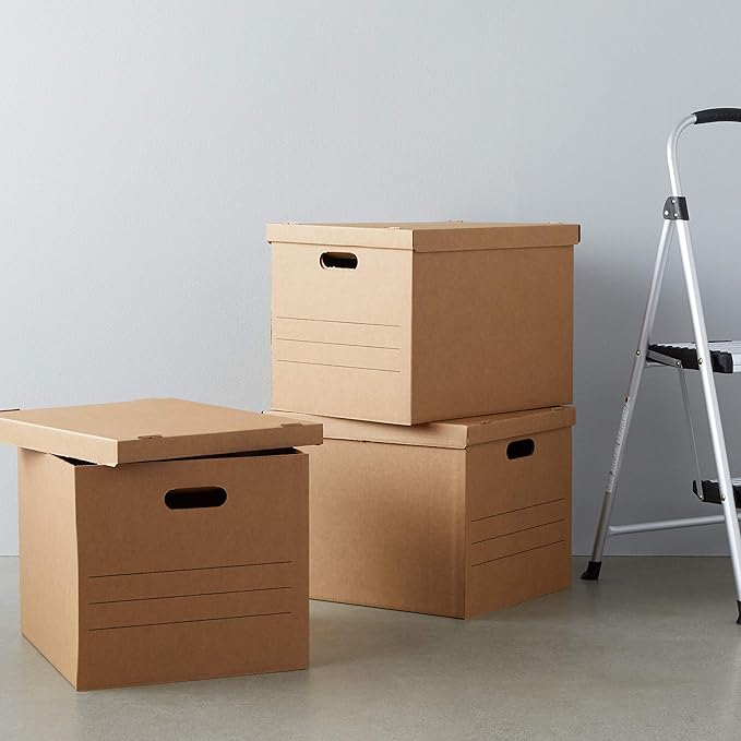 Amazon Basics Moving Boxes with Handles and Lids, 19 x 14.5 x 15.5 in, Brown, 10-Pack, Medium