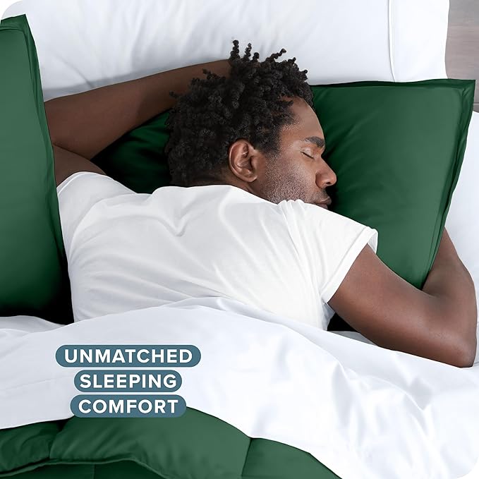 Bare Home Bedding Duvet Cover Queen Size - Premium 1800 Super Soft Collection - Lightweight, Cooling - Soft Breathable Bedding Duvet Cover (Queen, Forest Green)