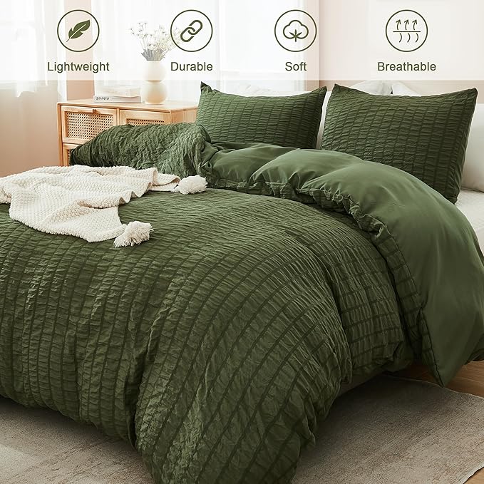 AveLom Dark Olive Green Seersucker Duvet Cover Set King (104 x 90 inches), 3 Pieces (1 Duvet Cover + 2 Pillowcases), Soft Washed Microfiber, Textured Duvet Cover with Zipper Closure, Corner Ties