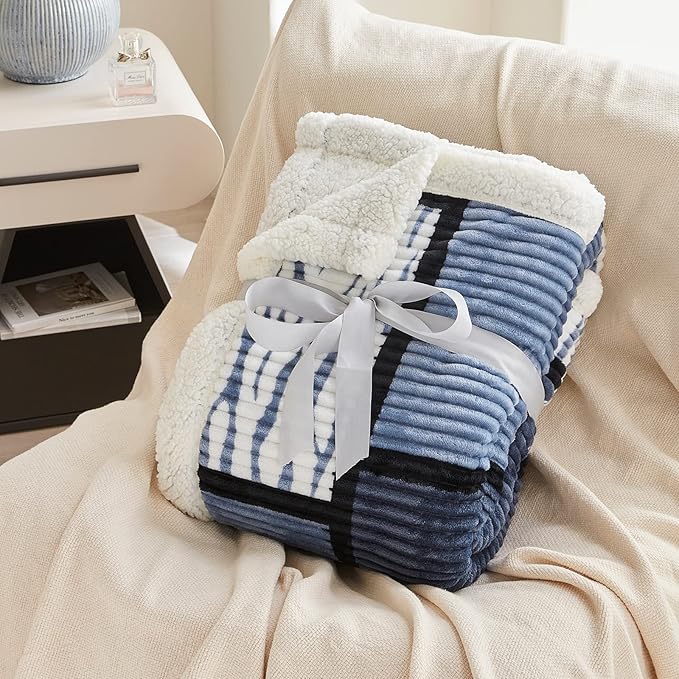 Blanket for Women, Sherpa Throw Blanket for Couch, Flannel Cozy Soft Checkered Blanket for Bed - Fleece, Black-White, 80x90 Inches