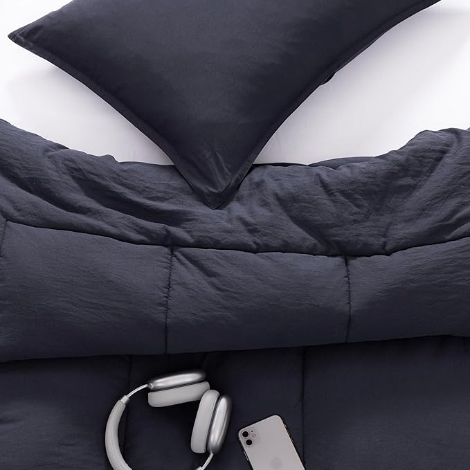 UGG Twin/XL Twin Comforter Set with 1 Pillow Sham, Lightweight Down Alternative Blanket, All Season, Washable & Hypoallergenic Bedding Set for College Apartment or Dorm Essentials, Navy Blue (Lenora)
