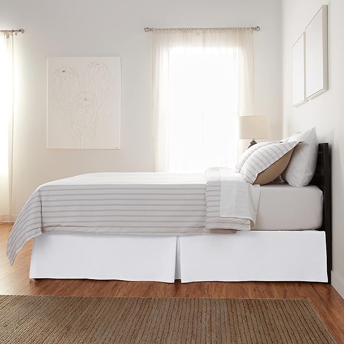 Amazon Basics Lightweight Pleated Bed Skirt, Queen, Bright White, Solid
