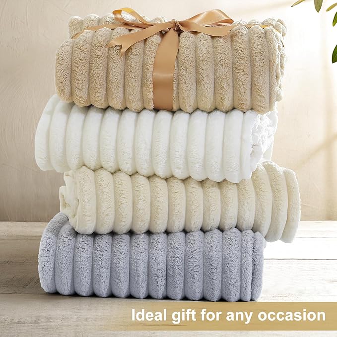 decorUhome Christmas Soft Fleece Cream White Twin Blanket for Bed, Cozy Fluffy Plush Flannel Striped Throws for Couch Sofa, Lightweight Decorative Ribbed Fuzzy Blanket for Woman, 60x80 Inches