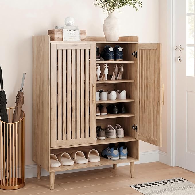 6-Tier Shoe Storage Cabinet with 2 Slatted Doors, Large Wooden Shoe Cabinet with Gold Handle, Hidden Entryway Shoe Organizer for Hallway, Foyer, Natural Oak