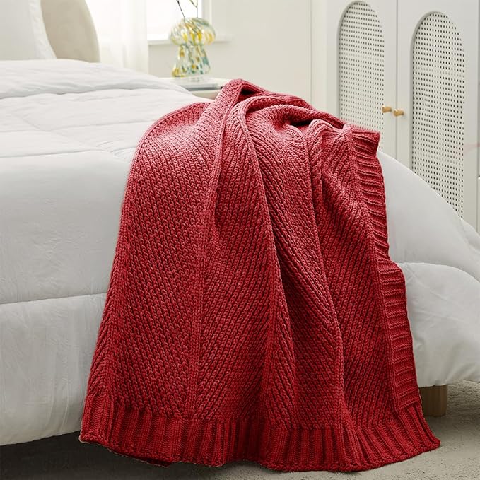 Amélie Home Chevron Chenille Knit Throw Blanket for Couch, Cozy Texture Decorative Soft Blanket for Sofa & Chair, 50"x60", Christmas Red