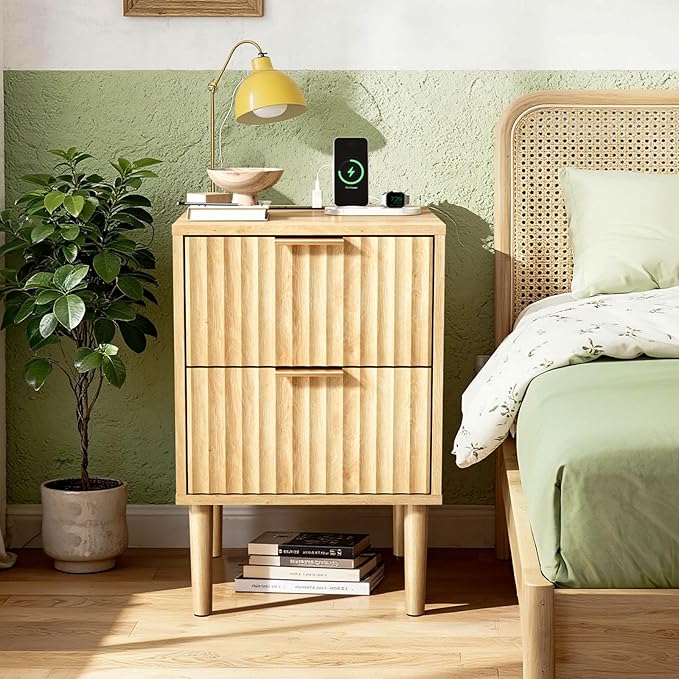 VINGLI Nightstand with Charging Station, Fluted Nightstand with Drawers, Wood Night Stand for Bedroom, Fluted Bedside Table/End Table/Side Table, Oak, 15.75" W*15.55" D*23.62" H