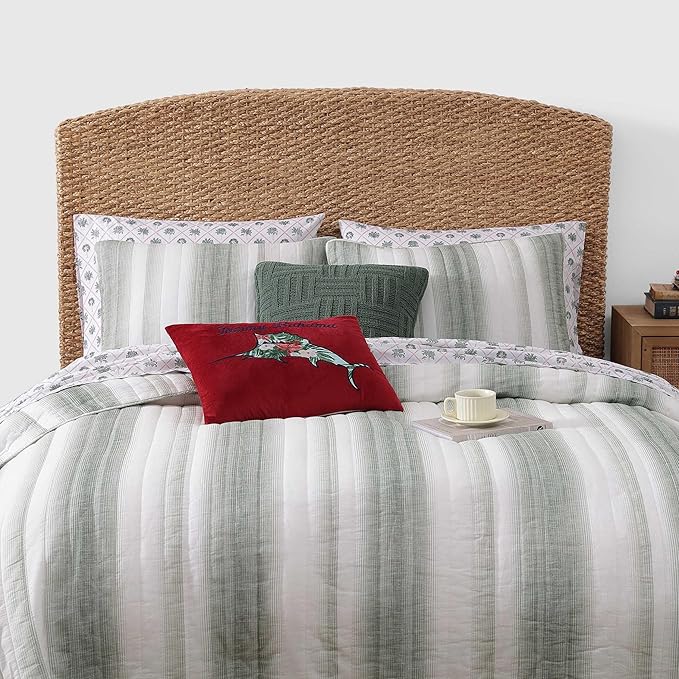 Tommy Bahama - King Size Sheet Set, Crisp & Cool Cotton Percale Bedding with a Smooth Lightweight Feel, 4 Piece Holiday Bed Sheets with Matching Pillowcases (Palm Tree Trellis Red)
