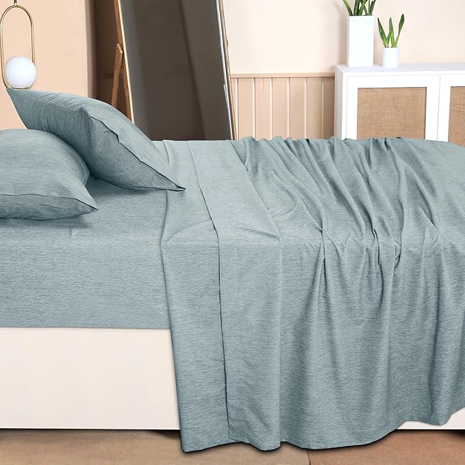 Utopia Bedding Queen Sheet Set – 4 Piece Bed Sheets for Queen Size Bed, Soft and Breathable Microfiber, Includes 1 Fitted Sheet, 1 Flat Sheet and 2 Pillowcases (Heather Grey)
