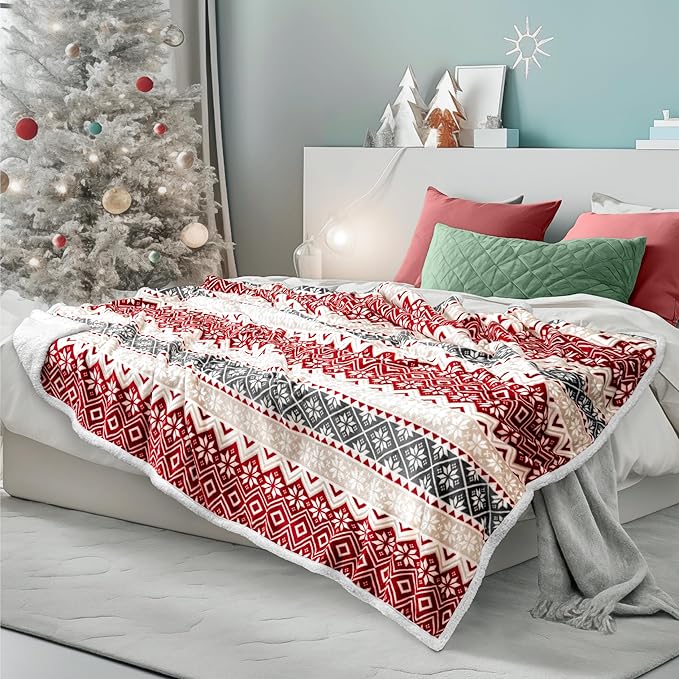 PAVILIA Premium Christmas Sherpa Throw Blanket | Christmas Decoration, Fleece, Plush, Warm, Cozy Reversible Microfiber Holiday Blanket 50 x 60