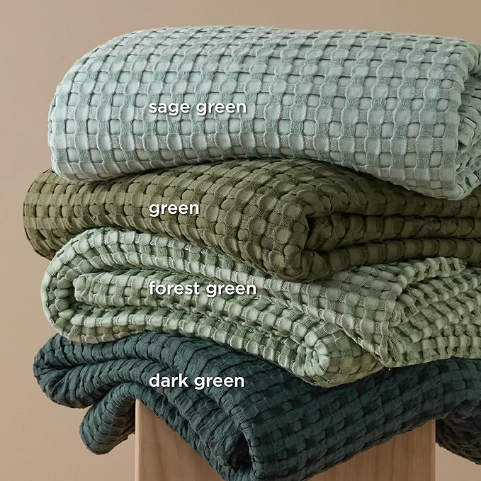 Bedsure Cooling Cotton Waffle Oversized King Blanket - Lightweight Breathable Blankets Rayon Derived from Bamboo for Hot Sleepers, Luxury Throws for Bed and Sofa, Mint Green, 120x96 Inches
