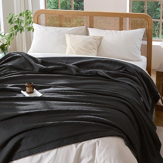 CHUFFED Cotton Waffle Blanket Queen Size - Plush Milk Velvet & Reversible Waffle Weave,Anti-Static 300Gsm Design，Thick Cozy Soft Winter Blanket for Bed, Couch, Sofa - Dark Grey, 90x90 Inches