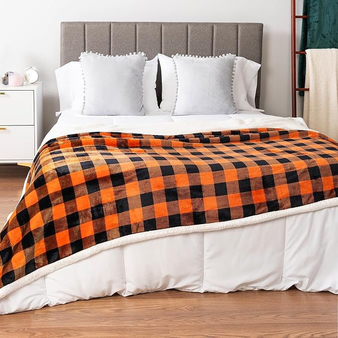 PAVILIA Black Orange Buffalo Plaid Sherpa Throw Blanket for Couch, Plush Halloween Checkered Fleece Blanket and Throws, Soft Fuzzy Flannel Blanket for Sofa Bed, Warm Cozy Winter Blanket Gift, 50x60