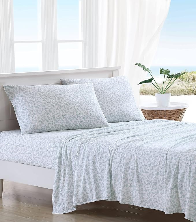 Tommy Bahama - King Sheets, Cotton Percale Bedding Set, Crisp & Cool, Stylish Bedding Set (Hibiscus Bloom Green, King)