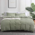 AveLom Green Duvet Cover King(104 x 90 inches), 3 Pieces (1 Duvet Cover, 2 Pillow Cases),Seersucker Tripe Soft Washed Microfiber Textured Duvet Cover Set with Zipper Closure, Corner Ties