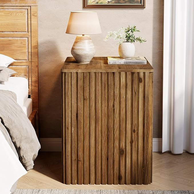 Solid Wood Square End Table with Storage, Fluted Side Table for Living Room, Mid-Century Modern Bedside Nightstand with Removable Lid for Bedroom, Small Spaces (1 PC, Rustic Brown)