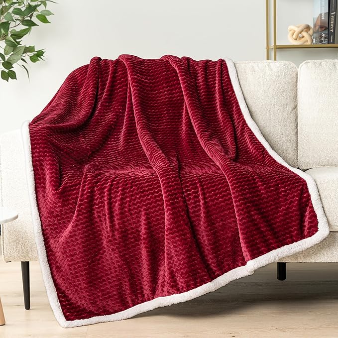 PAVILIA Maroon Red Twin Bed Blanket Reversible Sherpa Chevron, Soft Cozy Jacquard Weave Textured Throw Sofa Couch, Thick Warm Large Fleece Car Blanket, Decorative Plush Home Decor, 60x80 Burgundy Wine