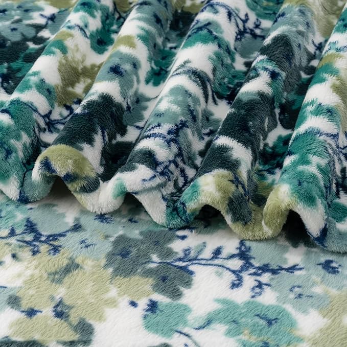 Berkshire Blanket-Classic Heavyweight Soft Printed VelvetLoft® Plush Warm Blanket, Twin Size Soft Fuzzy Blanket for Couch Sofa Bed, Floral Green, 60in x 90in