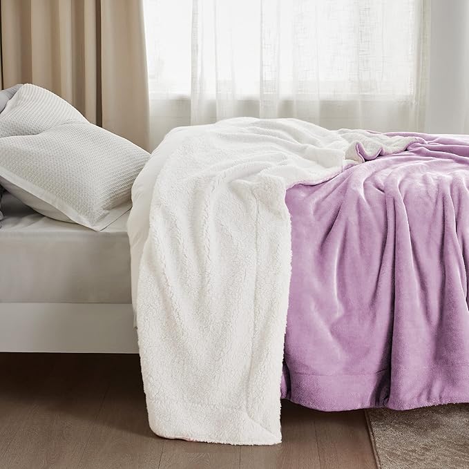 Bedsure GentleSoft Sherpa Fleece Throw Blanket for Couch - Thick and Warm Throw for Girls and Women, Soft Fuzzy Plush Kids Blanket for Winter, Lilac, 50x60 Inches