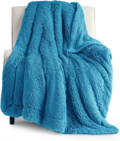 Bedsure GentleSoft Fuzzy Sherpa Faux Fur Twin Blanket Bright Blue Cozy Gifts for Women Men, Soft Fleece Plush Warm Minky Thick Blanket Twin Size for Bed, Blue Room Decor Dorm Essentials Gifts, 60x80