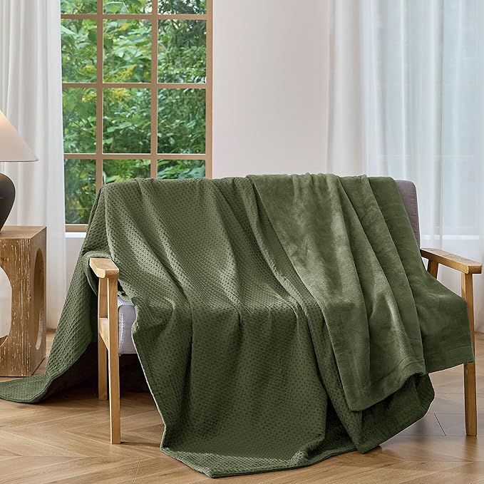 CHUFFED Cotton Waffle Blanket Queen Size - Plush Milk Velvet & Reversible Waffle Weave,Anti-Static 300Gsm Design，Thick Cozy Soft Winter Blanket for Bed, Couch, Sofa - Olive Green, 90x90 Inches